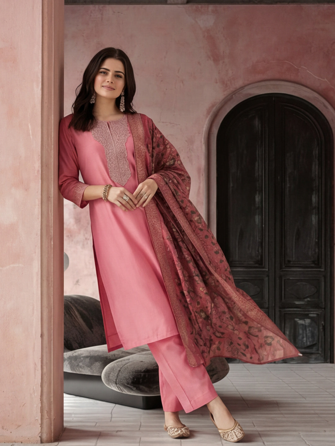 Kurta With Pant & Dupatta Ethnic Kurta Set For Women