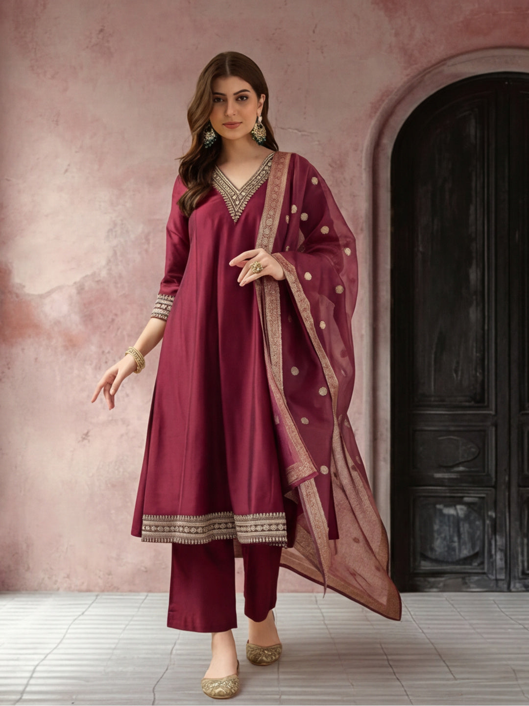Kurta With Pant & Dupatta Ethnic Kurta Set For Women