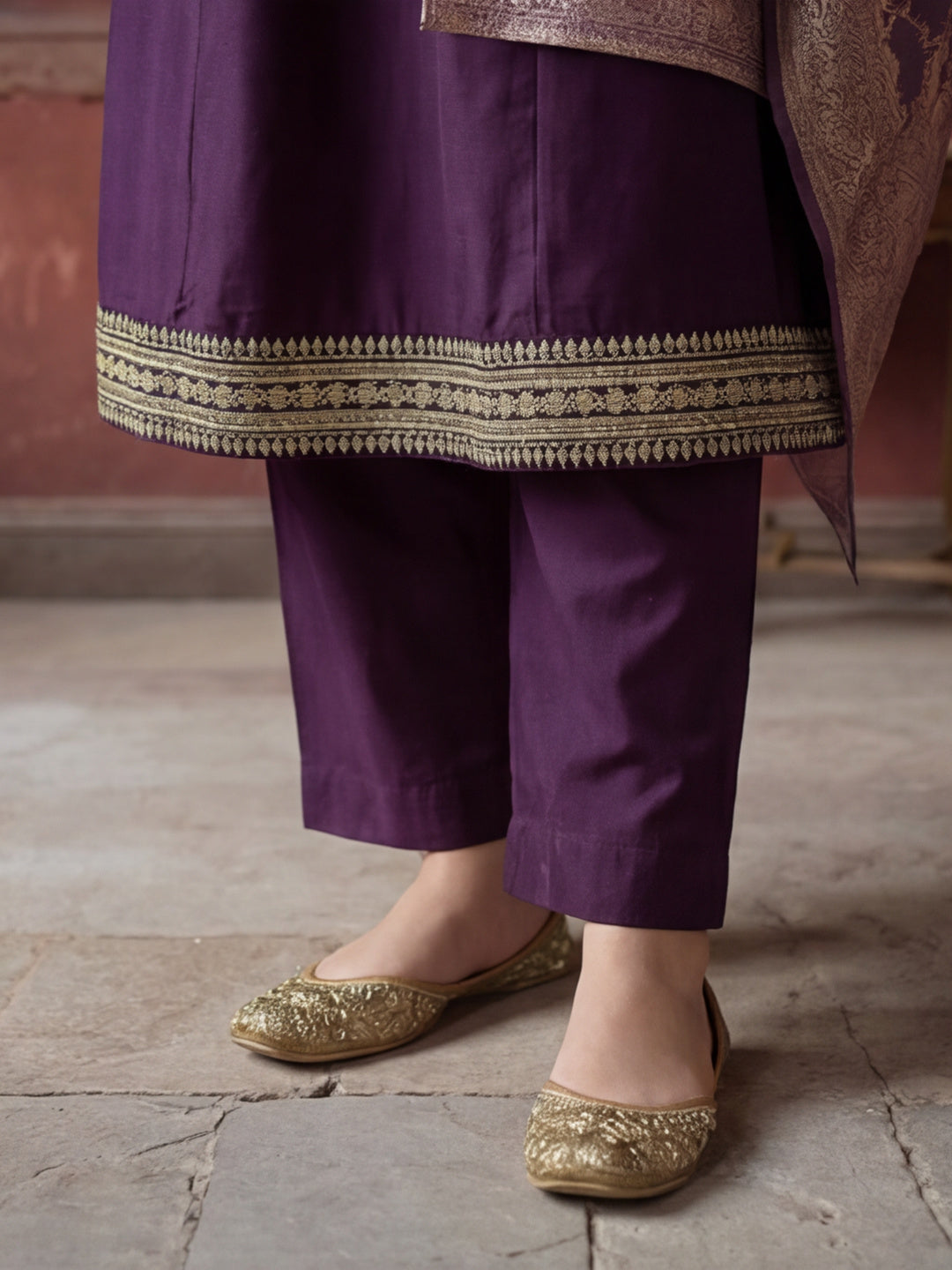 Kurta With Pant & Dupatta Ethnic Kurta Set For Women