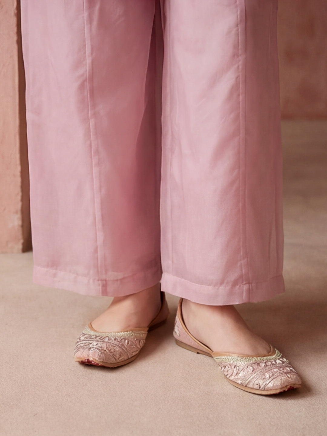 Kurta With Pant & Dupatta Ethnic Kurta Set For Women