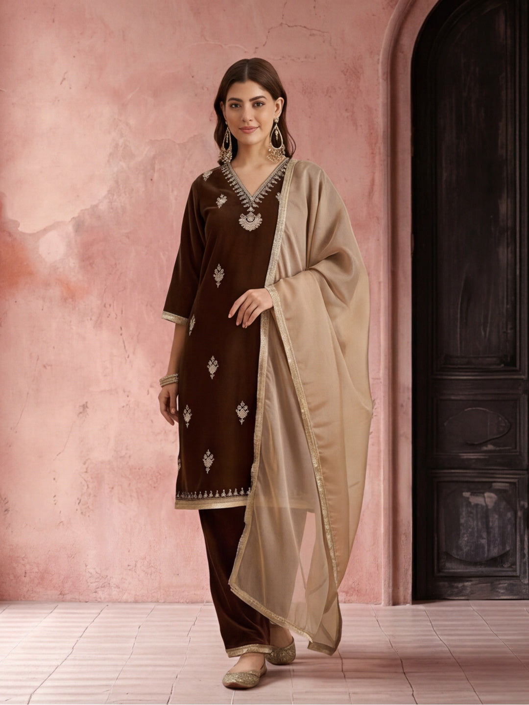 Kurta With Pant & Dupatta Ethnic Kurta Set For Women