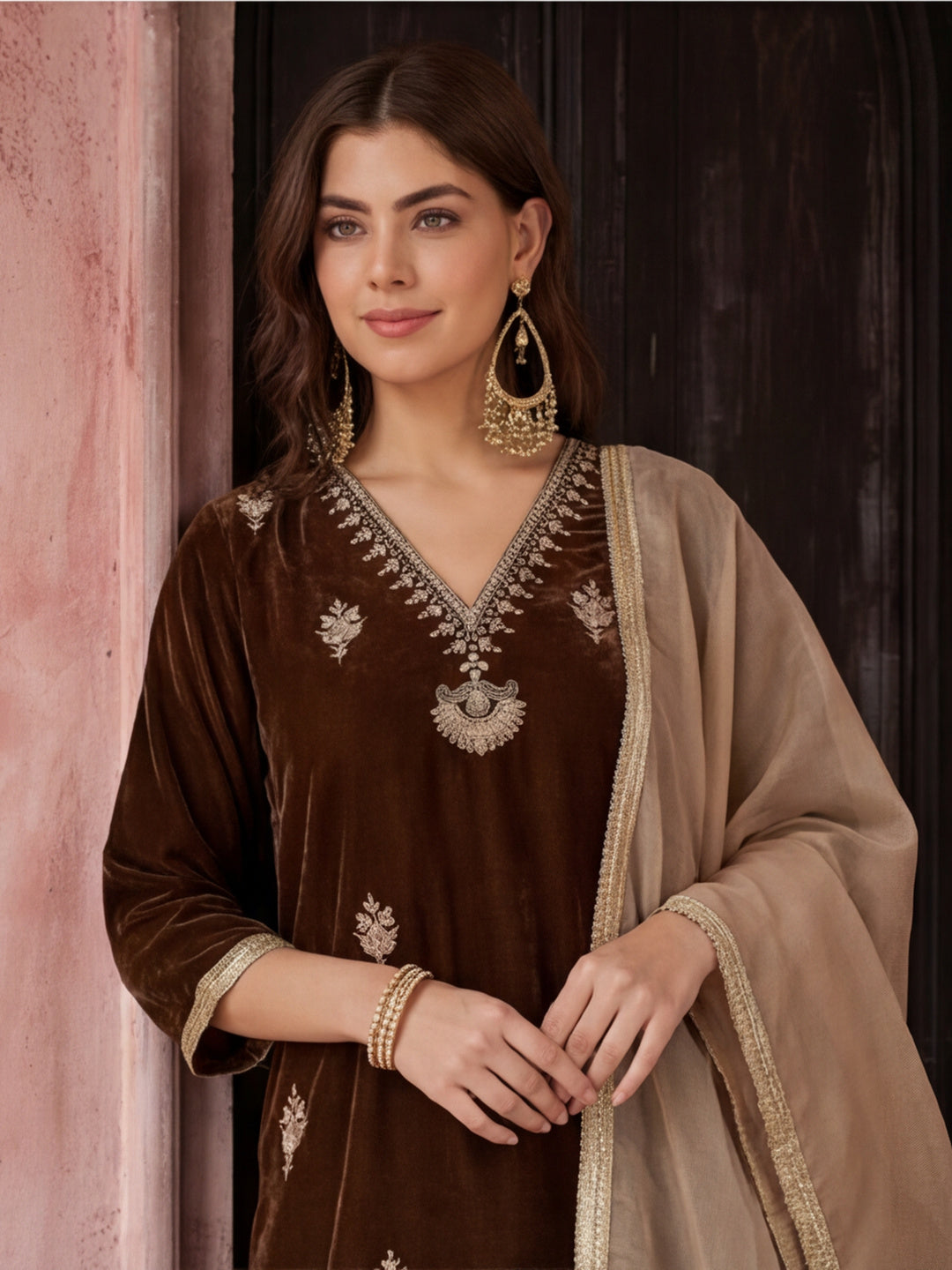 Kurta With Pant & Dupatta Ethnic Kurta Set For Women