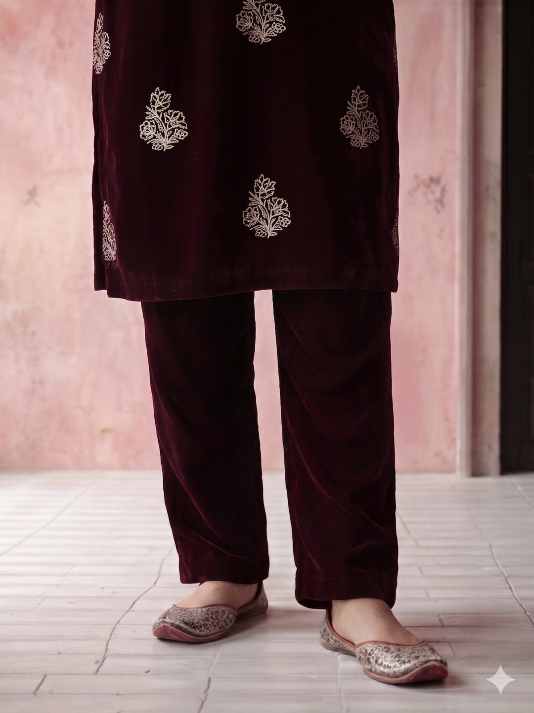 Kurta With Pant & Dupatta Ethnic Kurta Set For Women