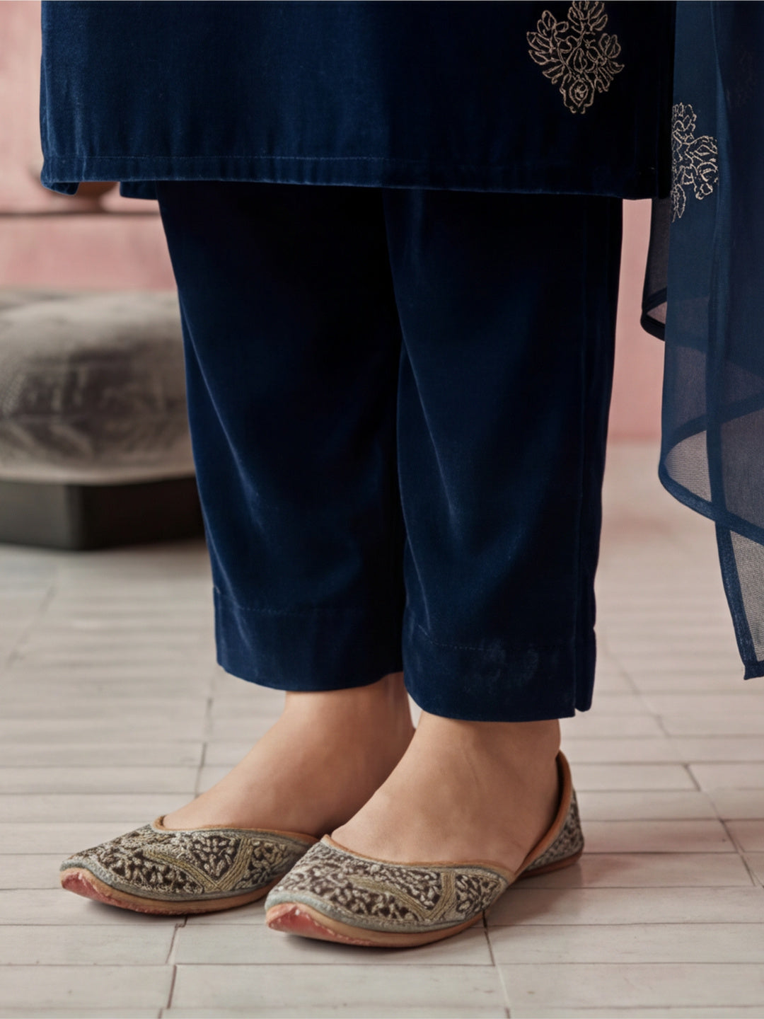 Kurta With Pant & Dupatta Ethnic Kurta Set For Women