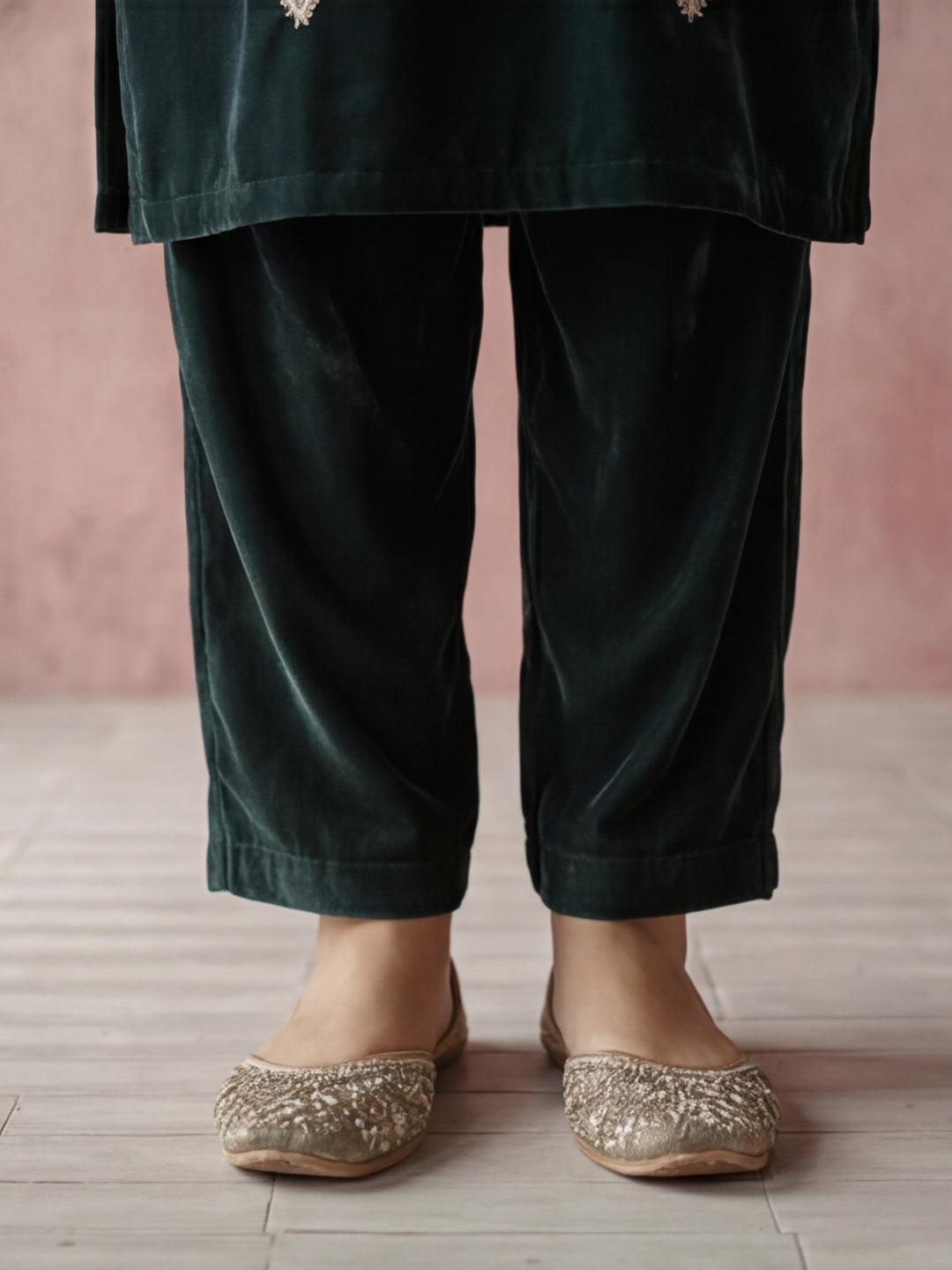 Kurta With Pant & Dupatta Ethnic Kurta Set For Women