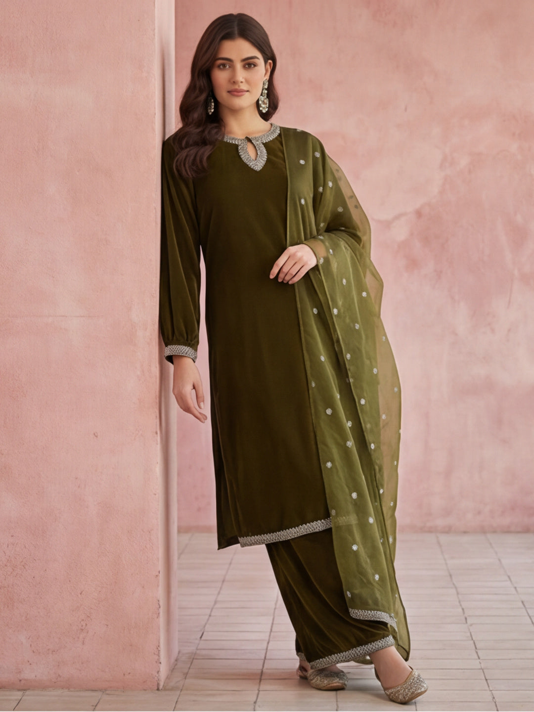 Kurta With Pant & Dupatta Ethnic Kurta Set For Women