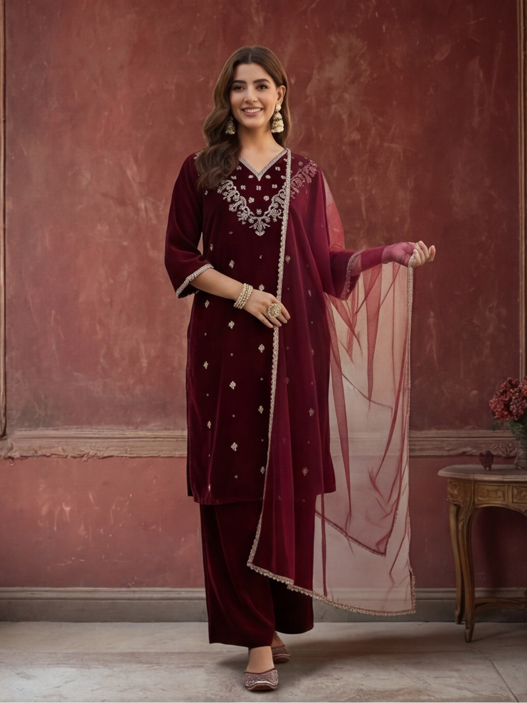 Kurta With Pant & Dupatta Ethnic Kurta Set For Women