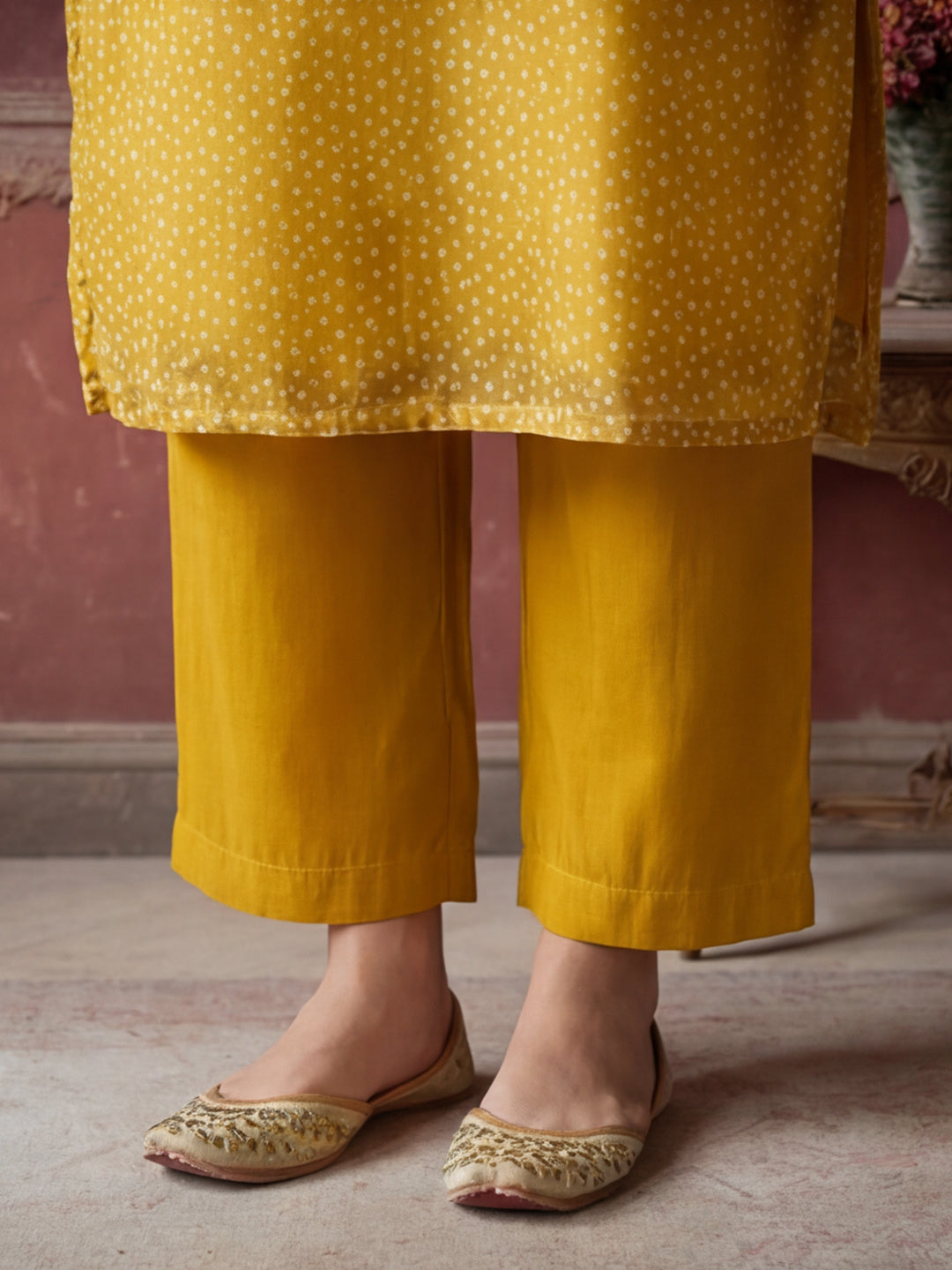 Kurta With Pant & Dupatta Ethnic Kurta Set For Women