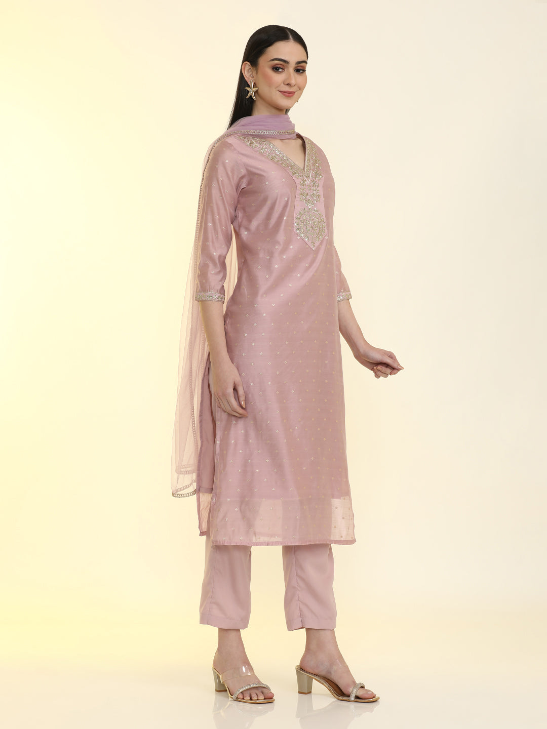 Embroidered Chanderi Cotton Solid Kurta Sets With Net Dupatta