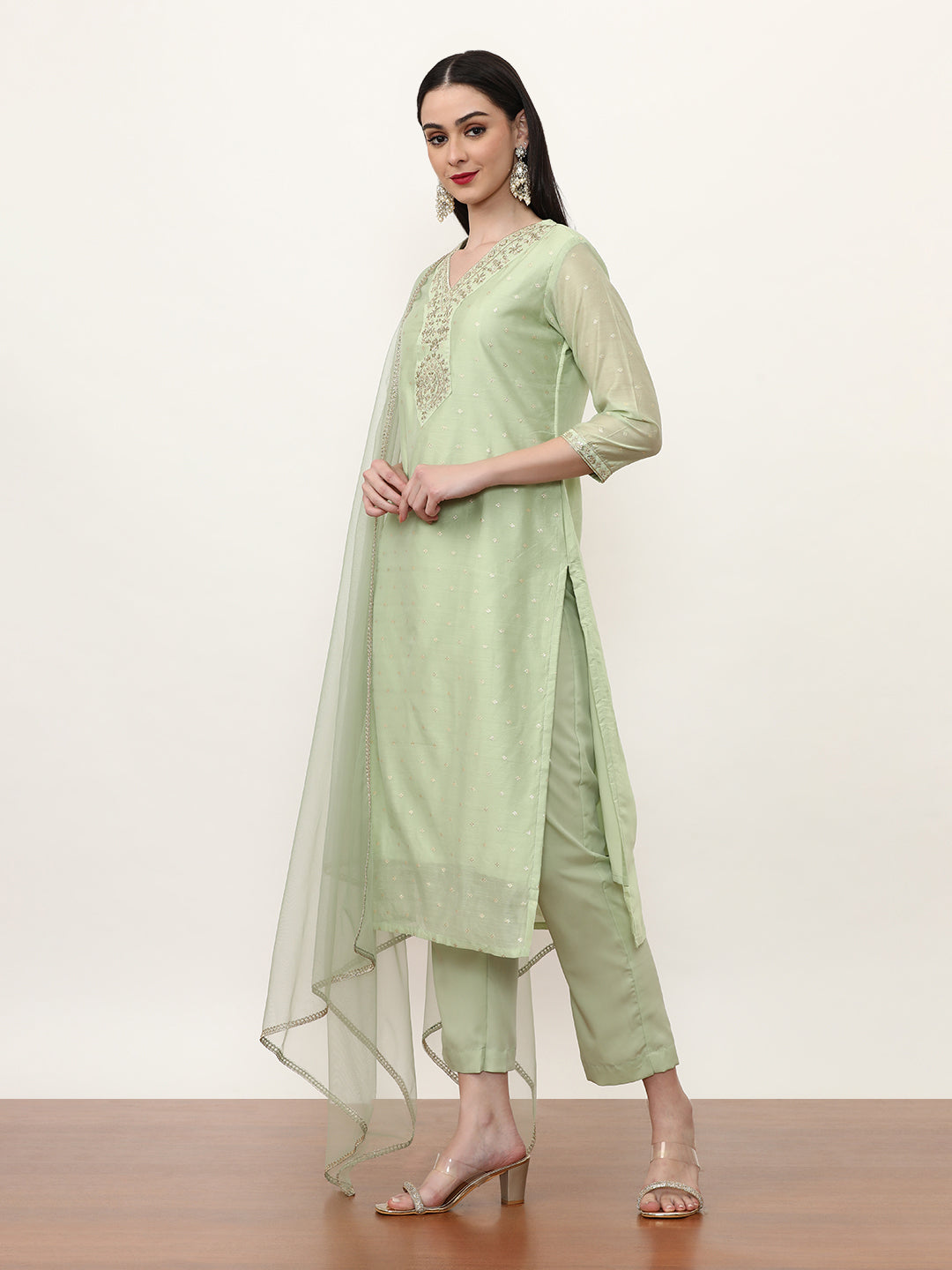 Embroidered Chanderi Cotton Solid Kurta Sets With Net Dupatta