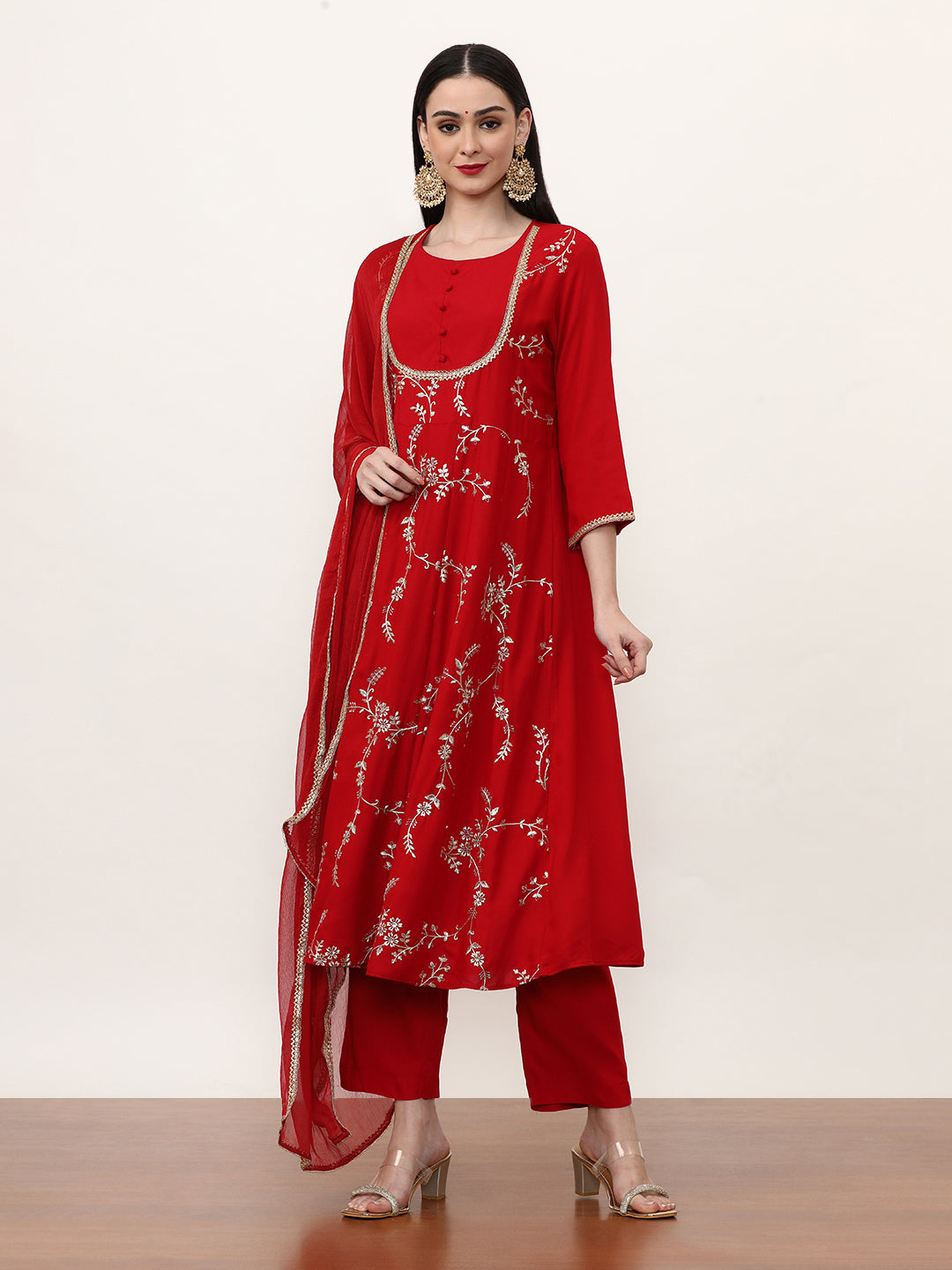 Embroidered Ethnic Motifs Kurta Sets With Poly Chiffon Dupatta