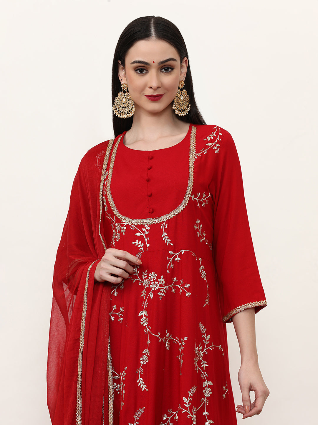 Embroidered Ethnic Motifs Kurta Sets With Poly Chiffon Dupatta