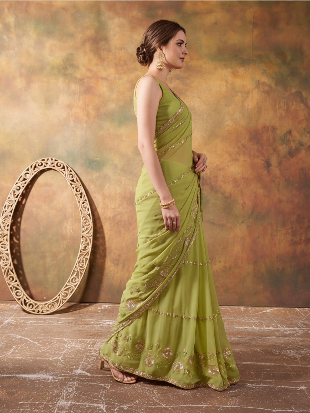 Georgette with Beads pipe and Multi threads work Saree With Unstitched Blouse Piece