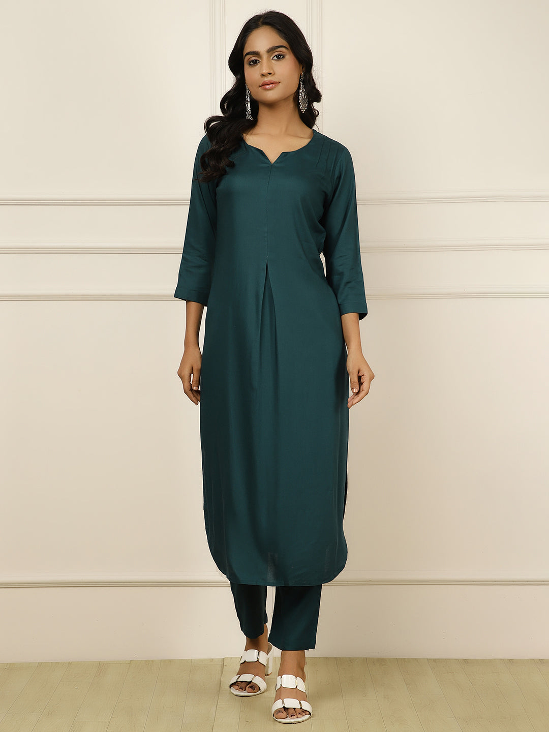 Sea Green Pleated Straight Kurta With Pants