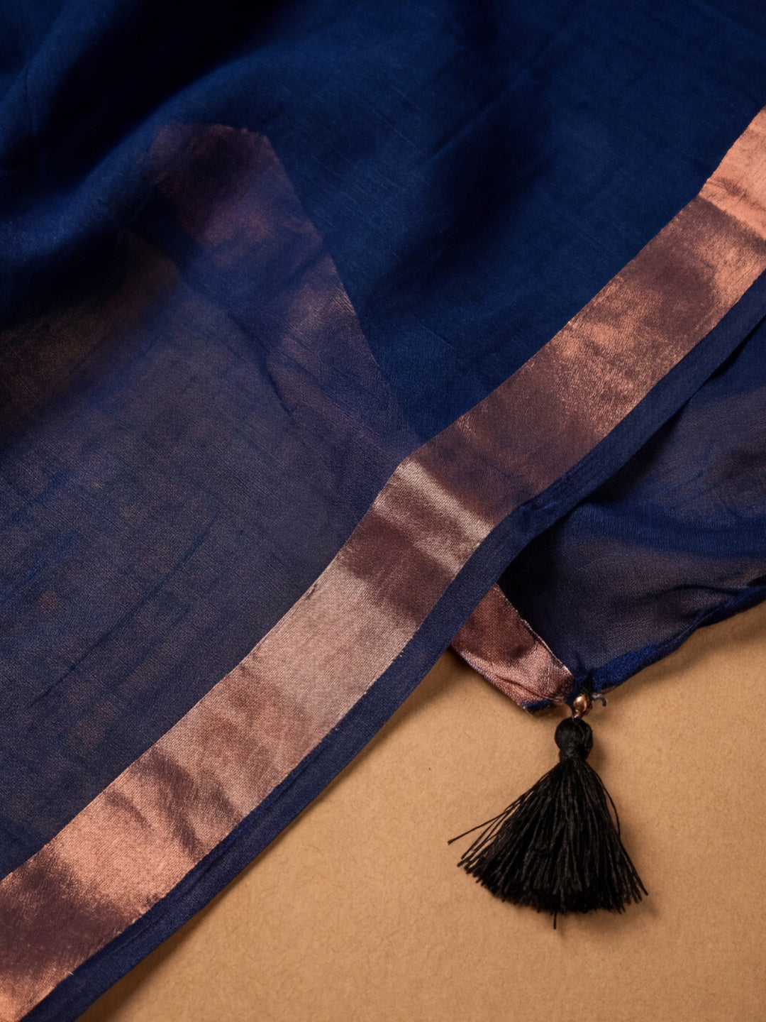 Solid Pure Cotton Saree with Unstiched Blouse