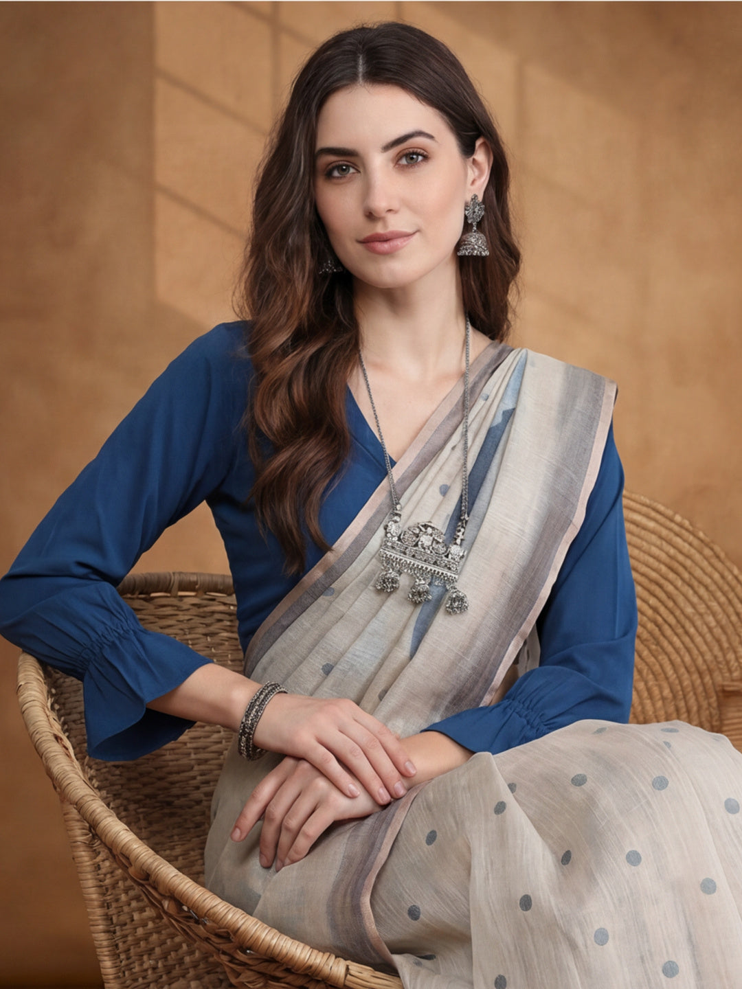 Polka Dots Linen Blend Saree with Unstiched Blouse