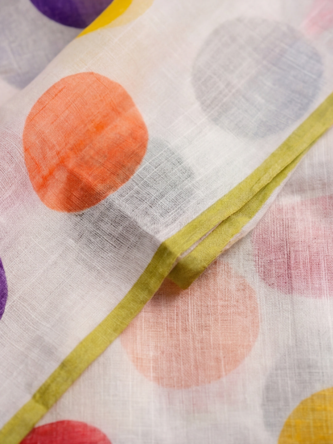 Colourblocked Linen Blend Saree with Unstiched Blouse