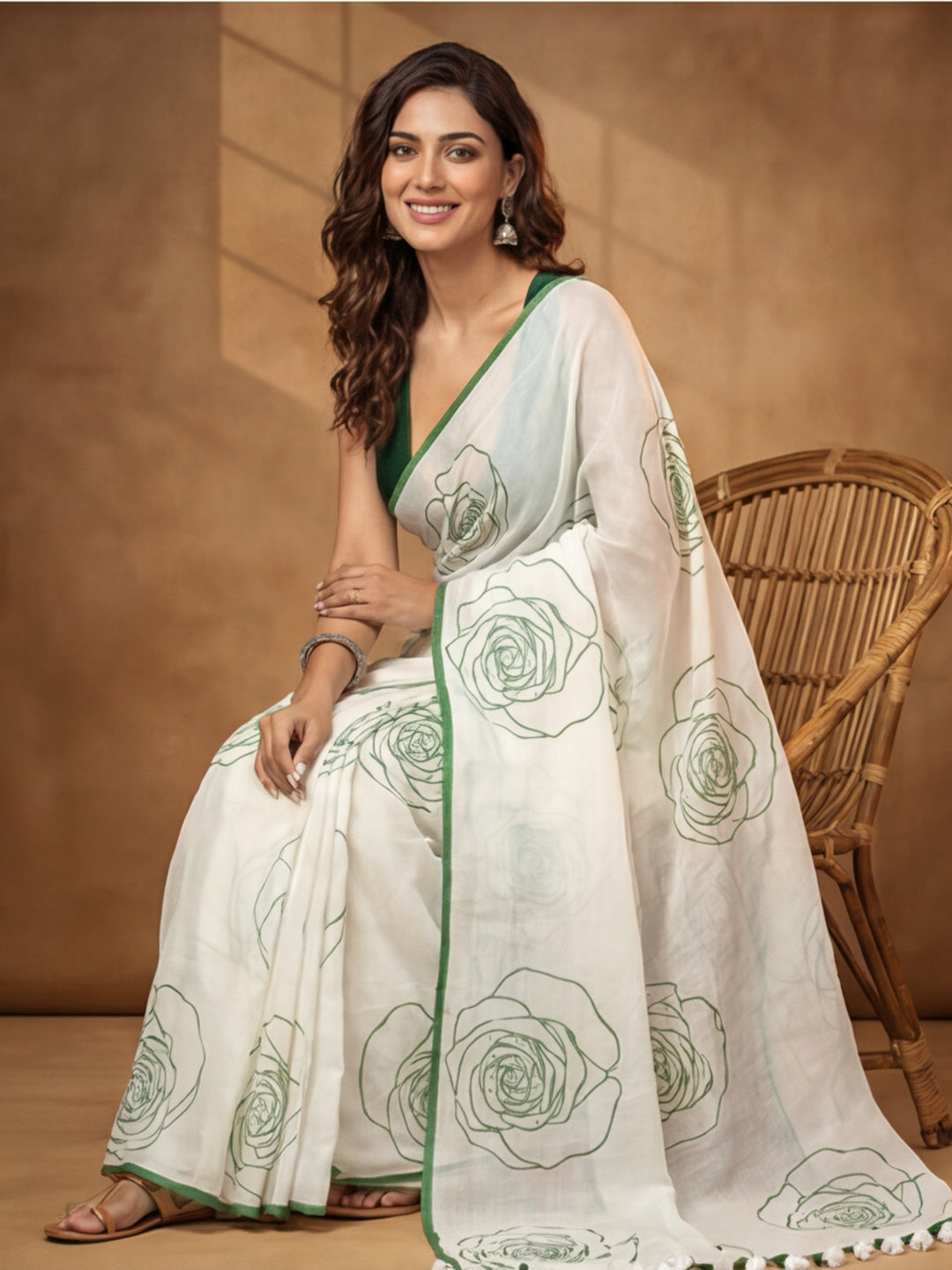 Floral Linen Blend Saree with Unstiched Blouse