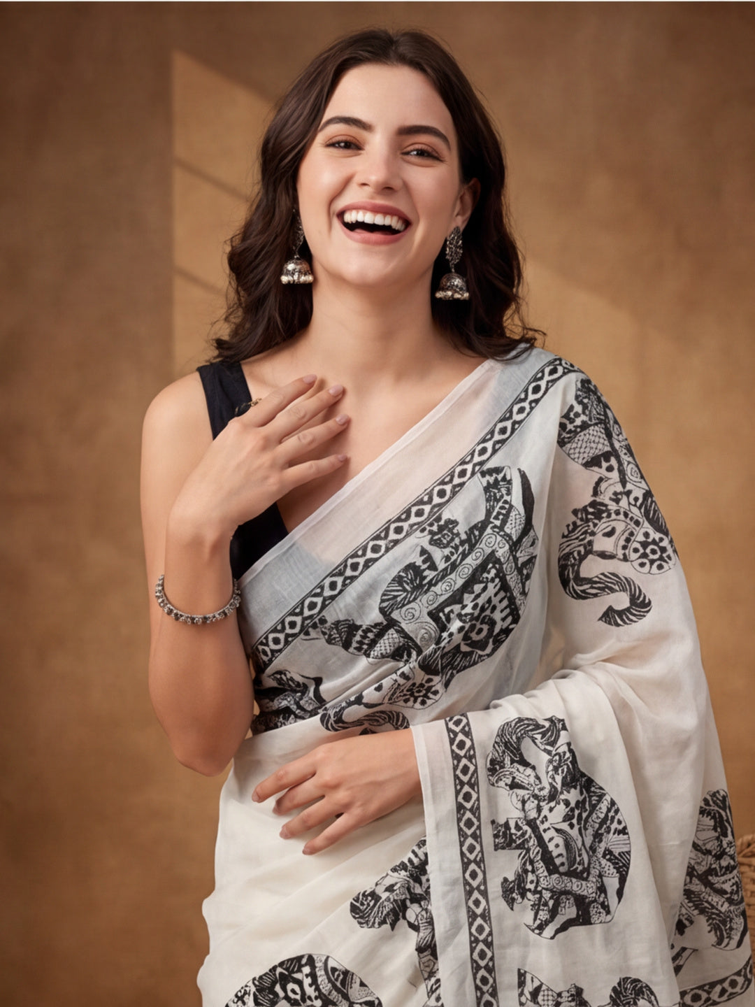 Floral Linen Blend Saree with Unstiched Blouse
