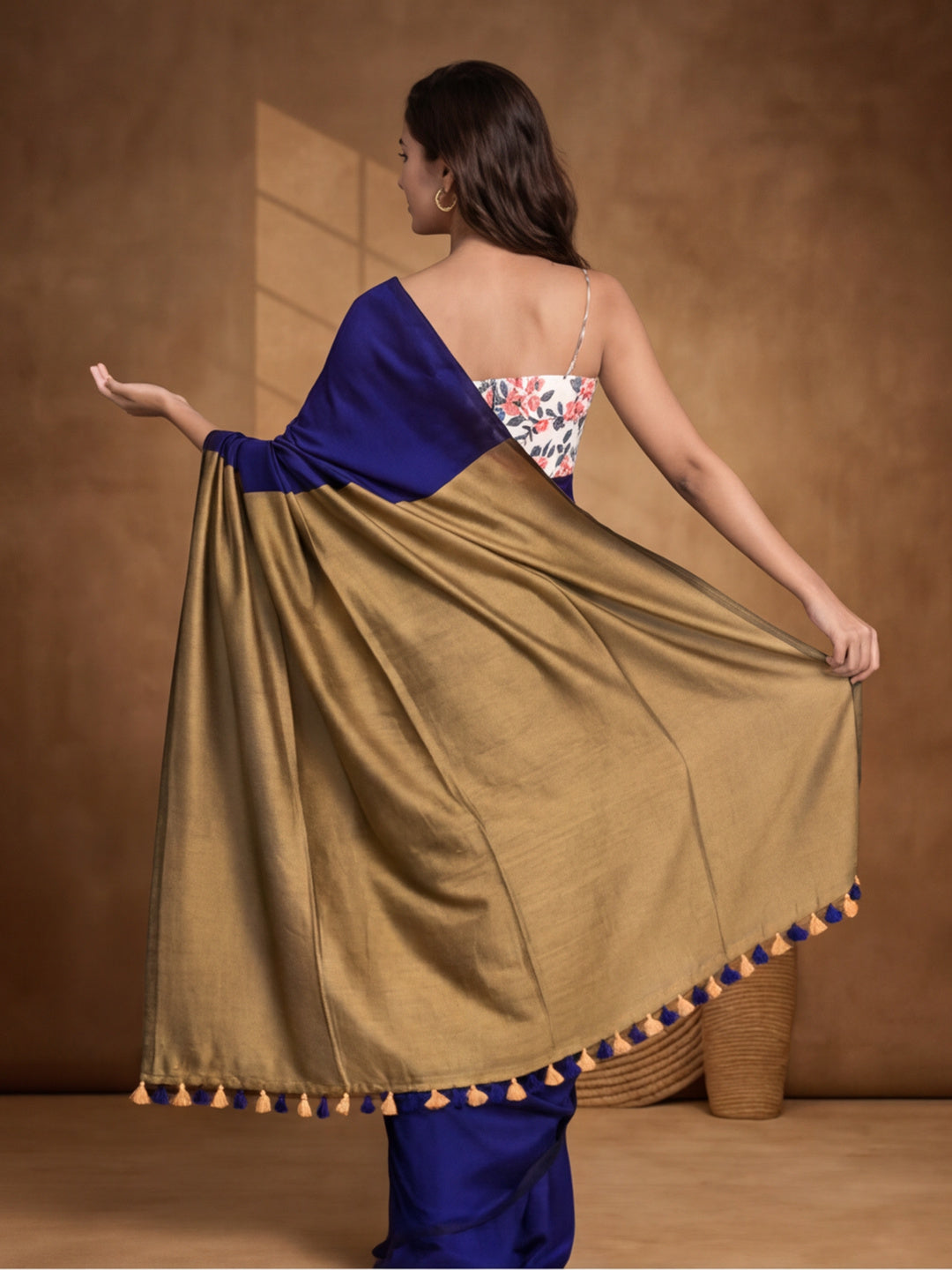 Solid Pure Cotton Saree with Unstiched Blouse