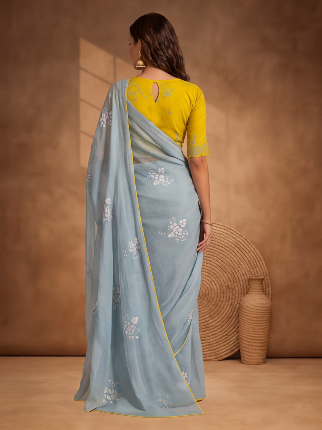 Digitally Printed Abstract & Floral Mul Cotton Saree with Contrast Blouse