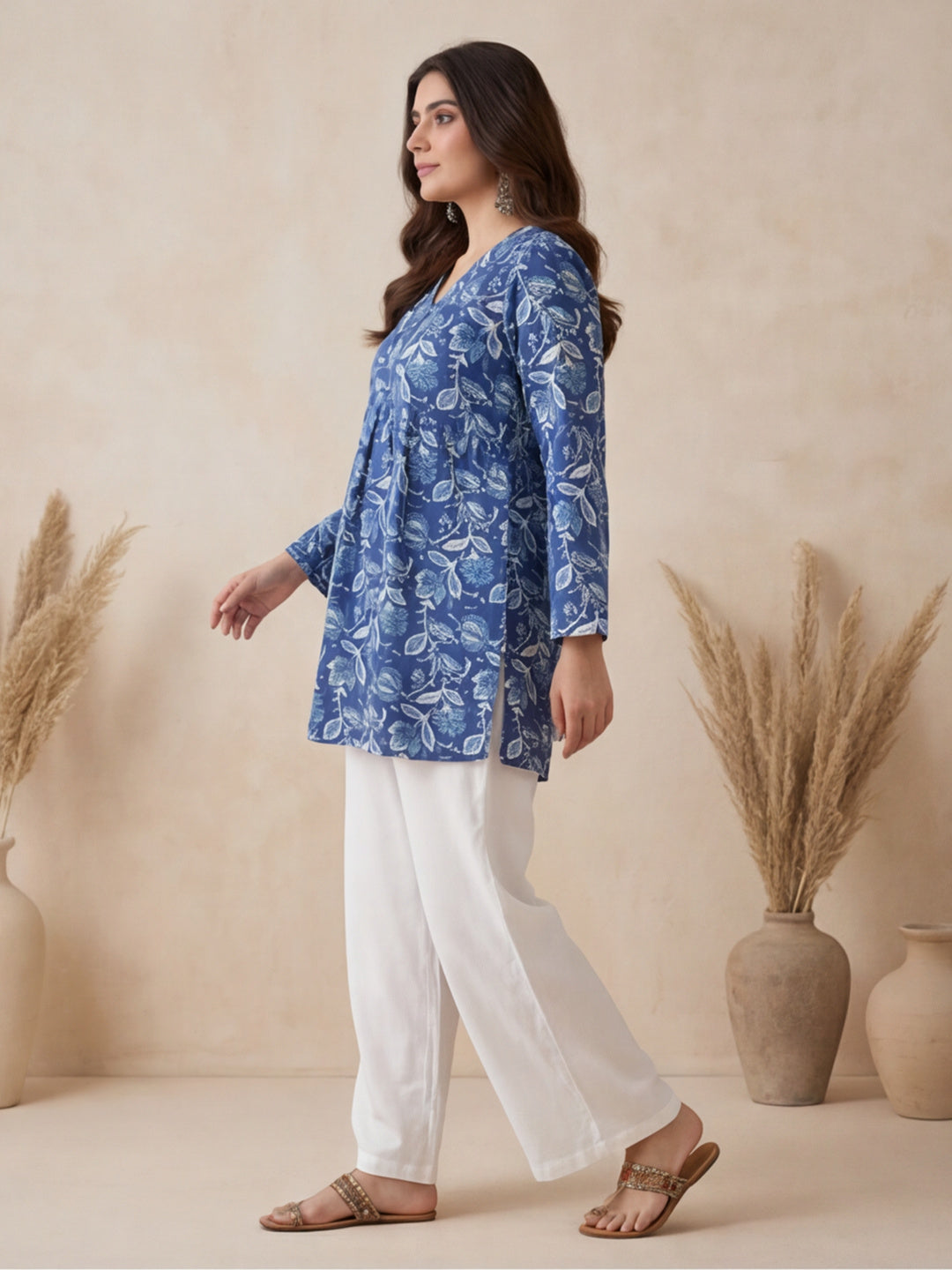 Women Printed V-Neck Fancy Tunic Top with Full Sleeves