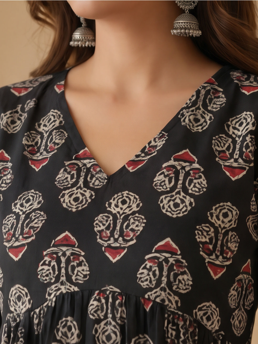 Women Printed V-Neck Fancy Tunic Top with Full Sleeves