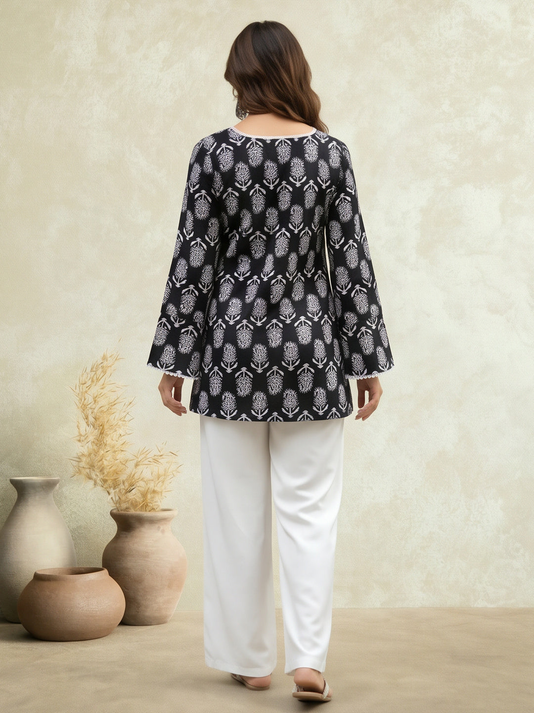 Women Printed Square Neck Fancy Tunic Top with Full Sleeves