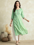 Women Floral Print Pure Cotton Straight Kurta Sets
