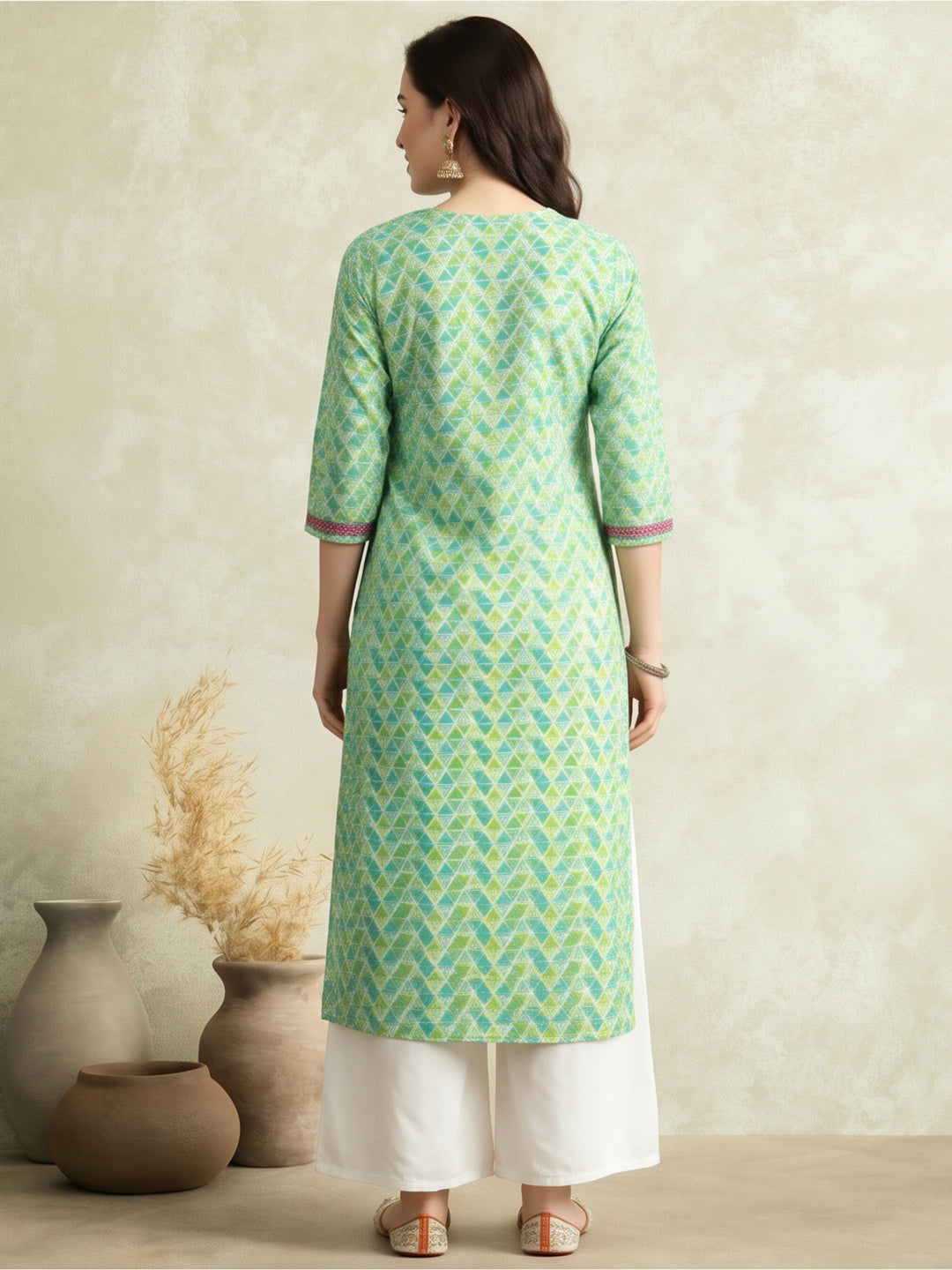 Women Floral Print Pure Cotton Straight Kurta Sets