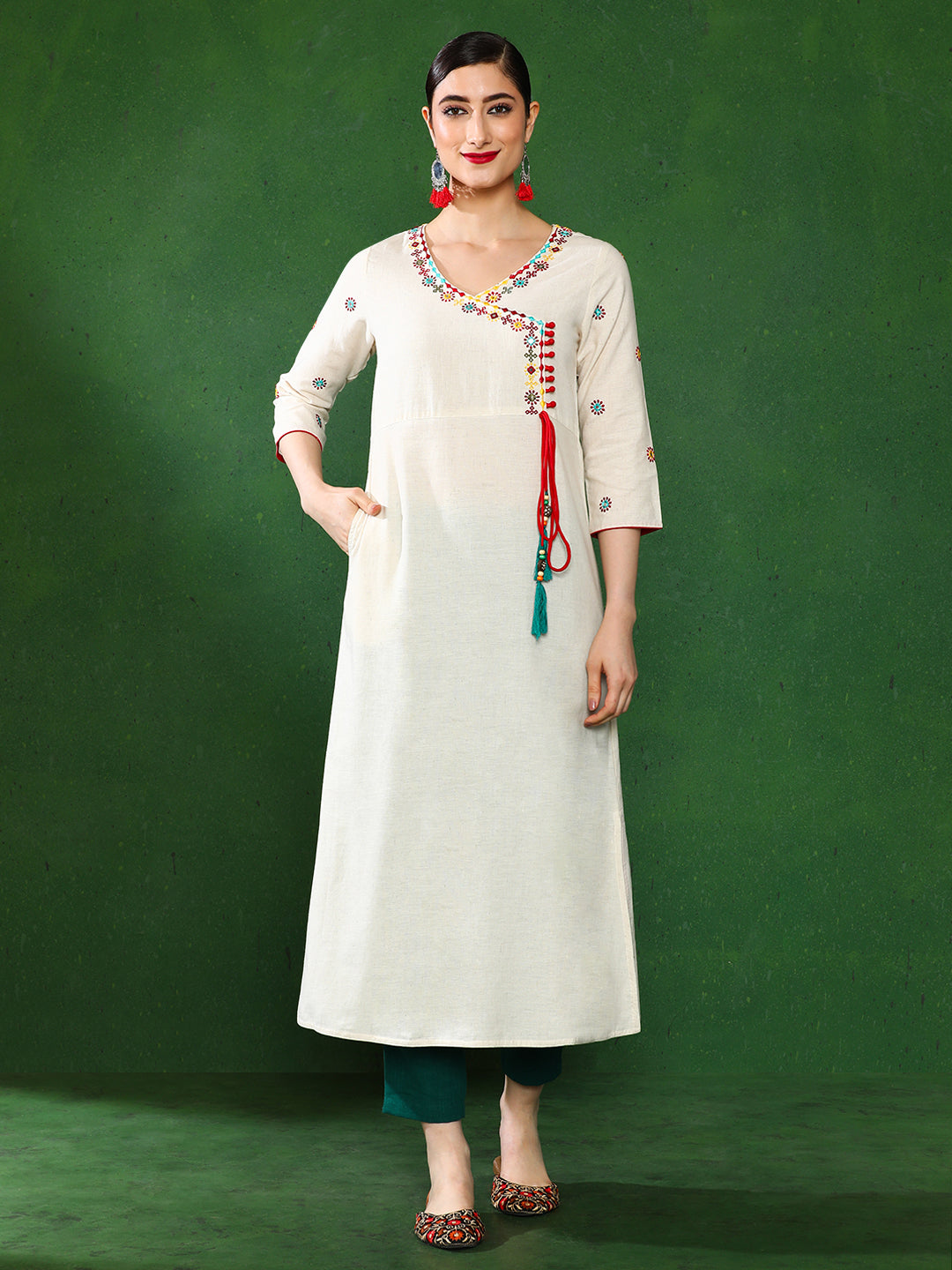 V neck cotton kurta at jaipur kurti