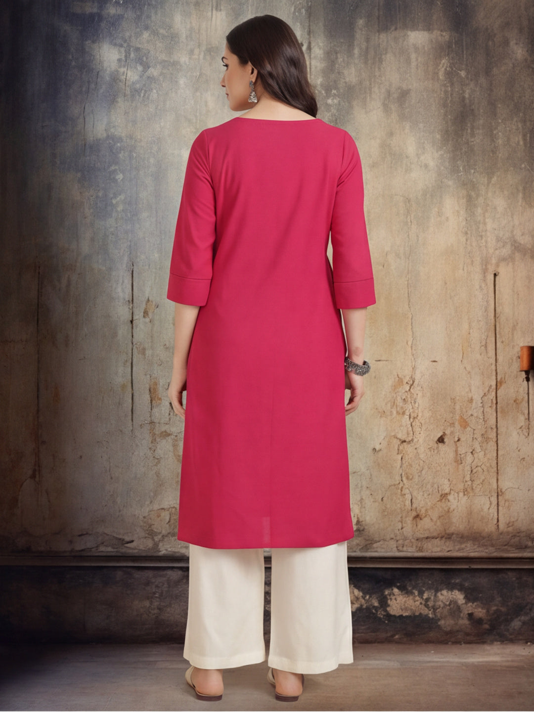 Women Keyhole Solid Staright Three Fourth Sleeve Pure Cotton Kurta