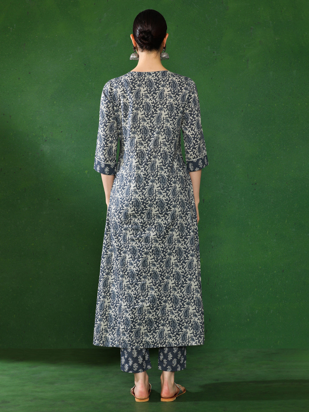 Blue & Grey Printed Flared Kurta With Pant