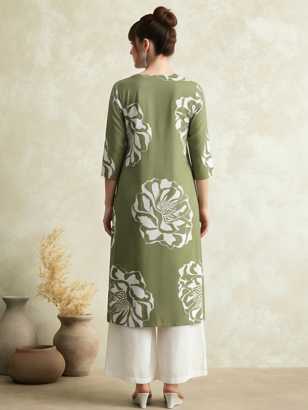 Floral Embroidered Straight Pure Cotton Kurta Sets