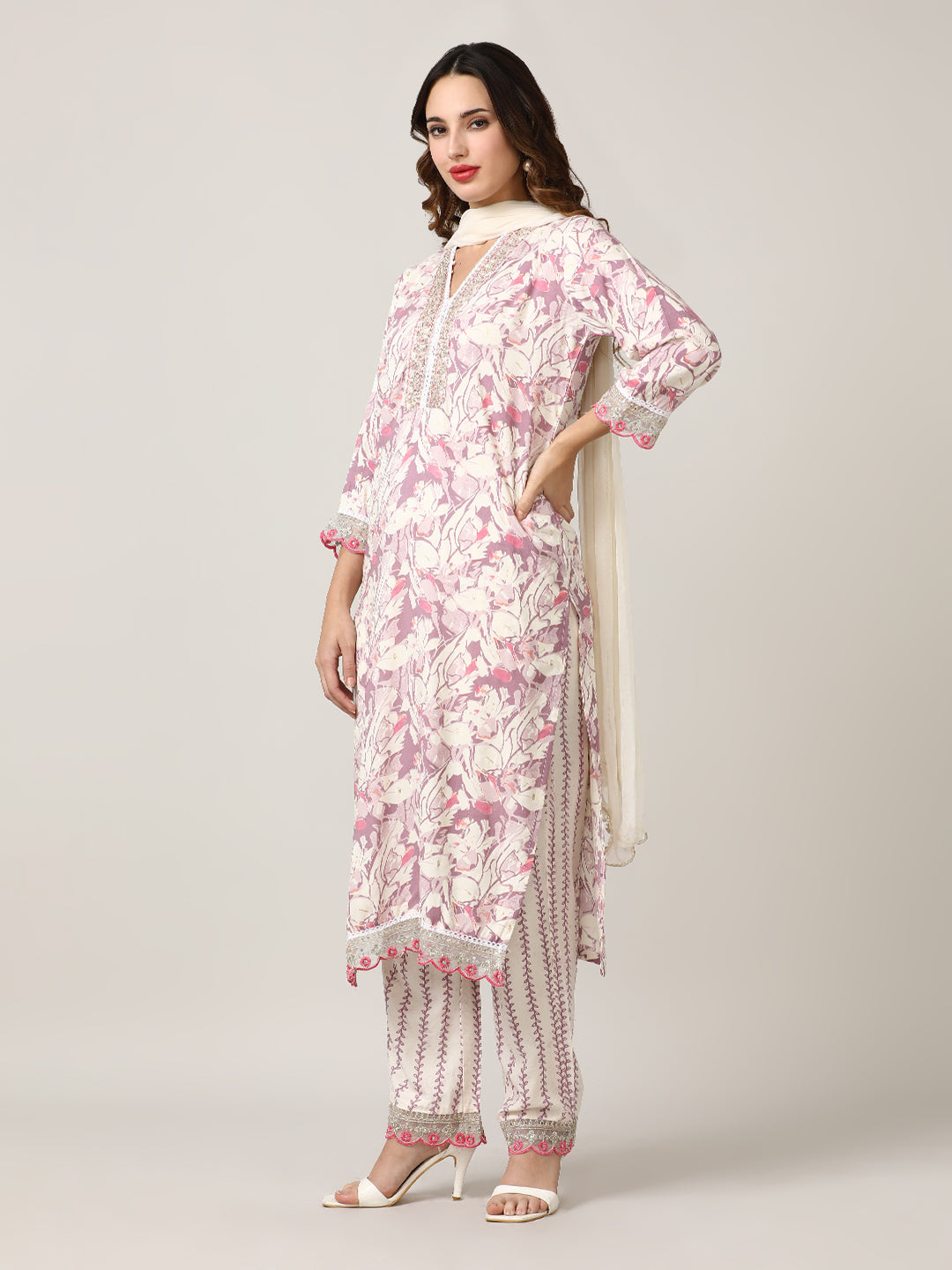 Embroidered Floral Straight Kurta Sets With Dupatta