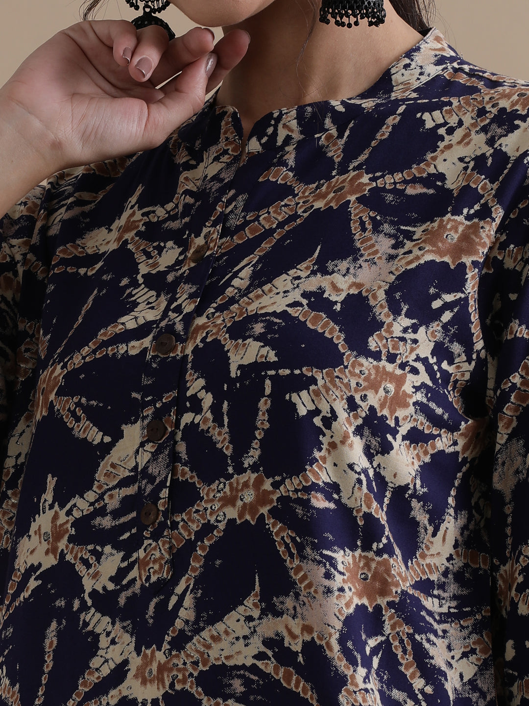 Blue Floral Printed Straight Kurta