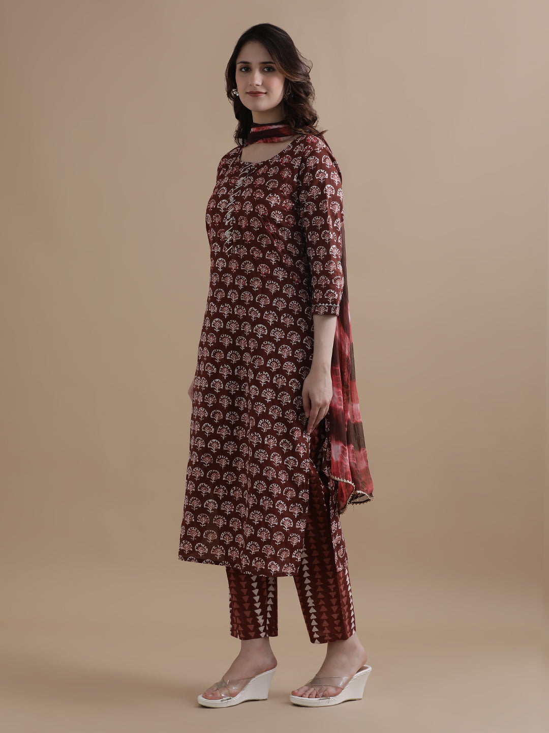 Brown Floral Printed Gotta Patti Pure Cotton Kurta With Pant & Chiffon Dupatta