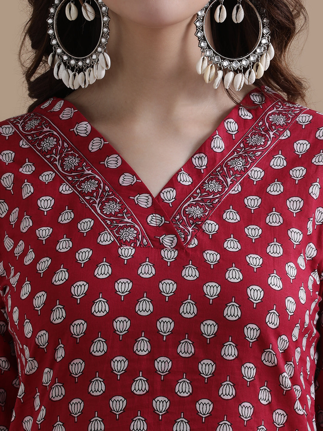 Red Floral Printed Pure Cotton Kurta With Pant & Chiffon Dupatta