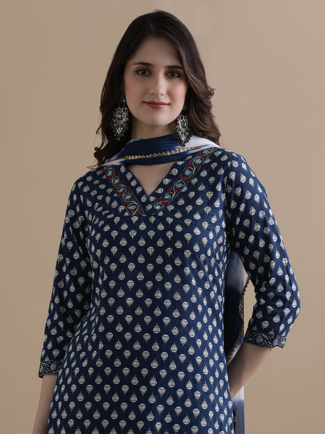 Navy Blue Floral Printed Thread Work Pure Cotton Kurta With Pant & Chiffon Dupatta