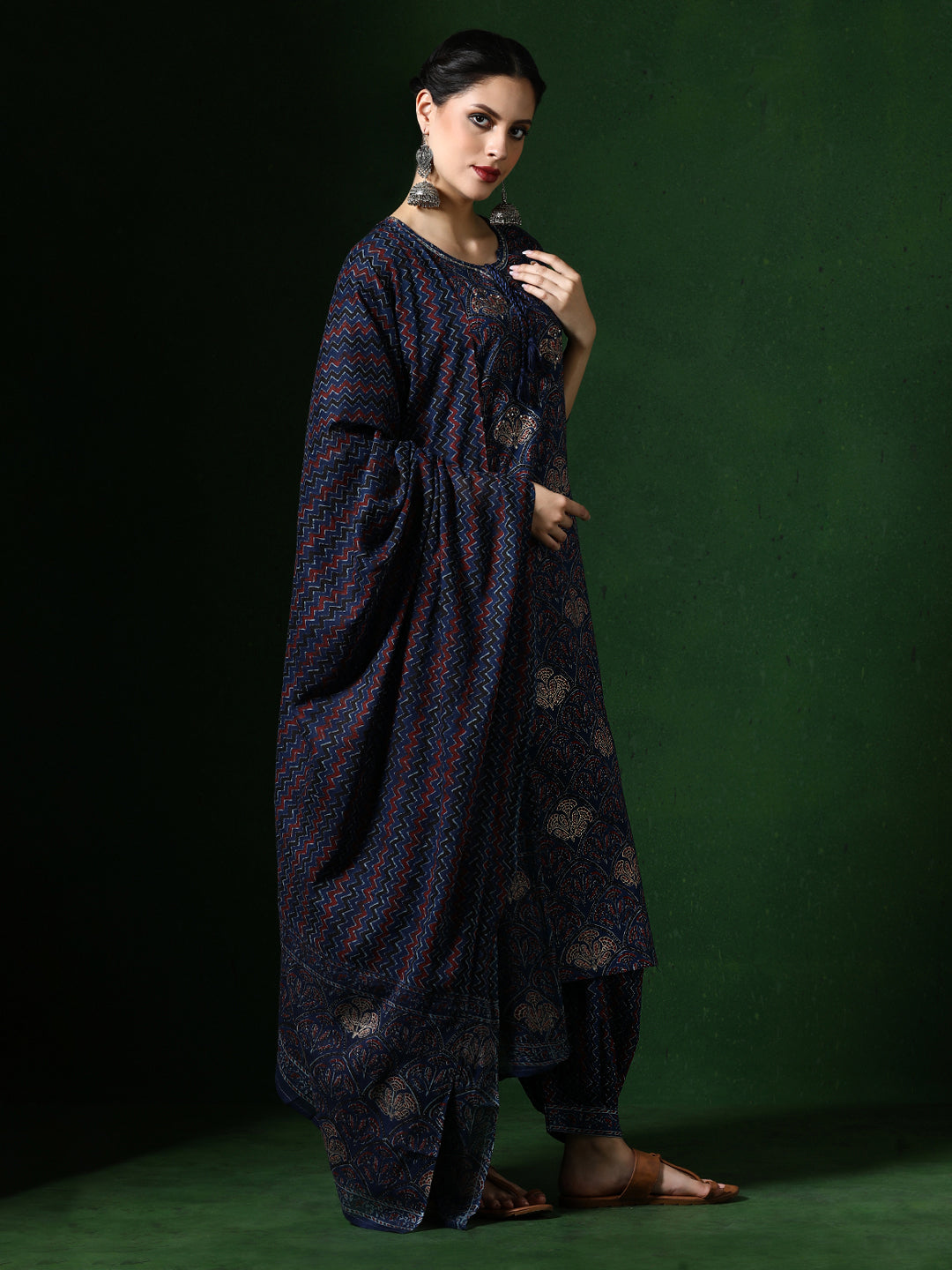 Floral Embroidered Straight Pure Cotton Kurta & Salwar Sets