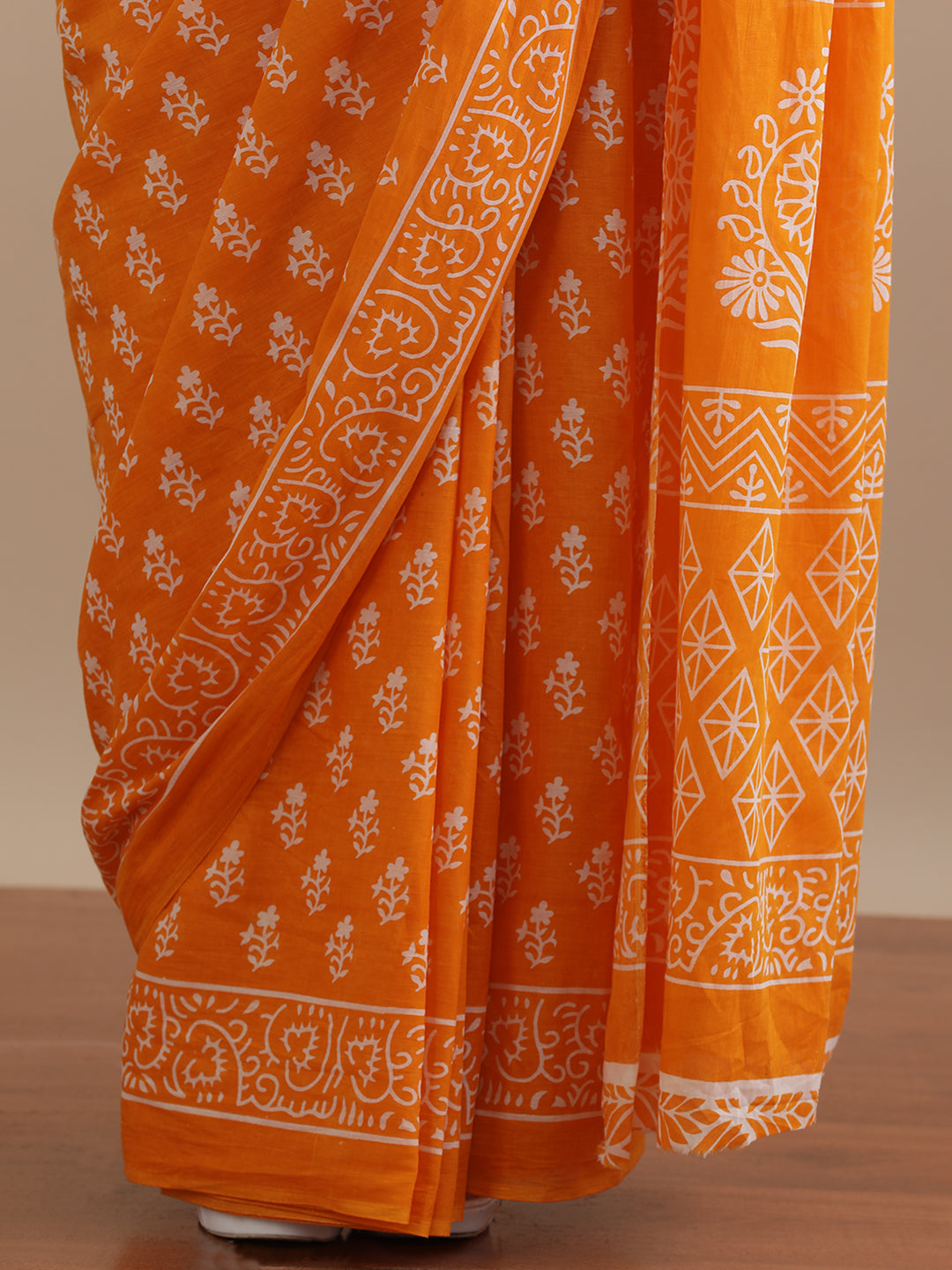 Mulmul Cotton Printed Saree