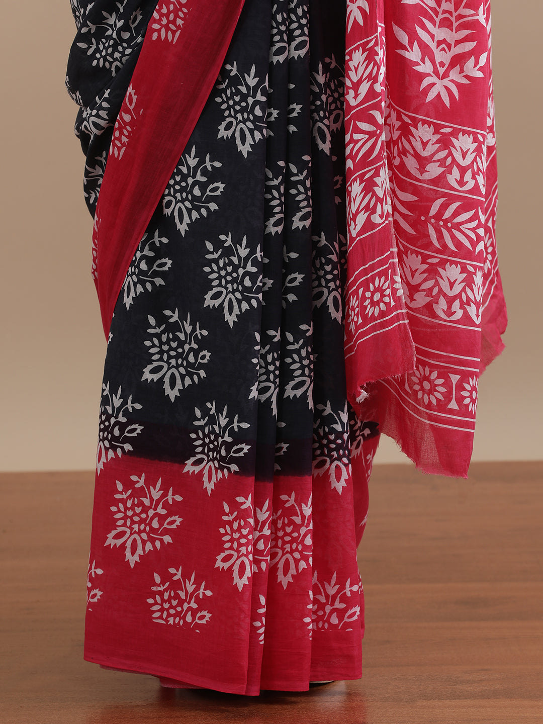 Mulmul Cotton Printed Saree