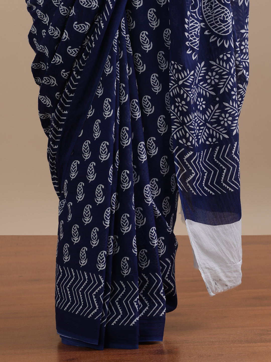 Mulmul Cotton Printed Saree