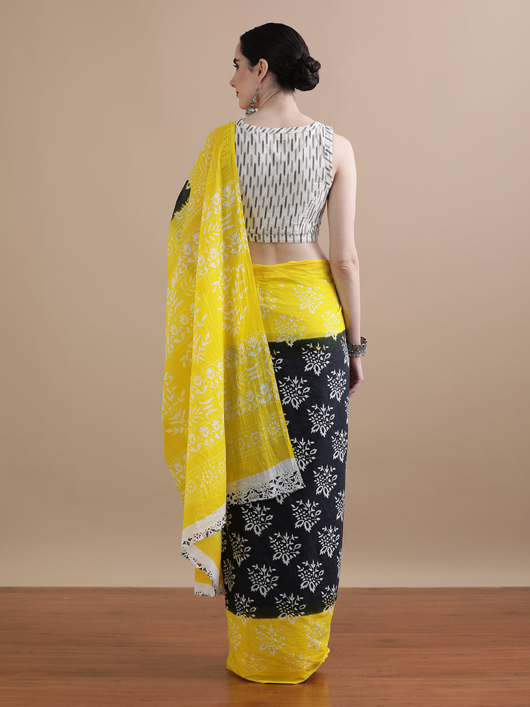 Mulmul Cotton Printed Saree