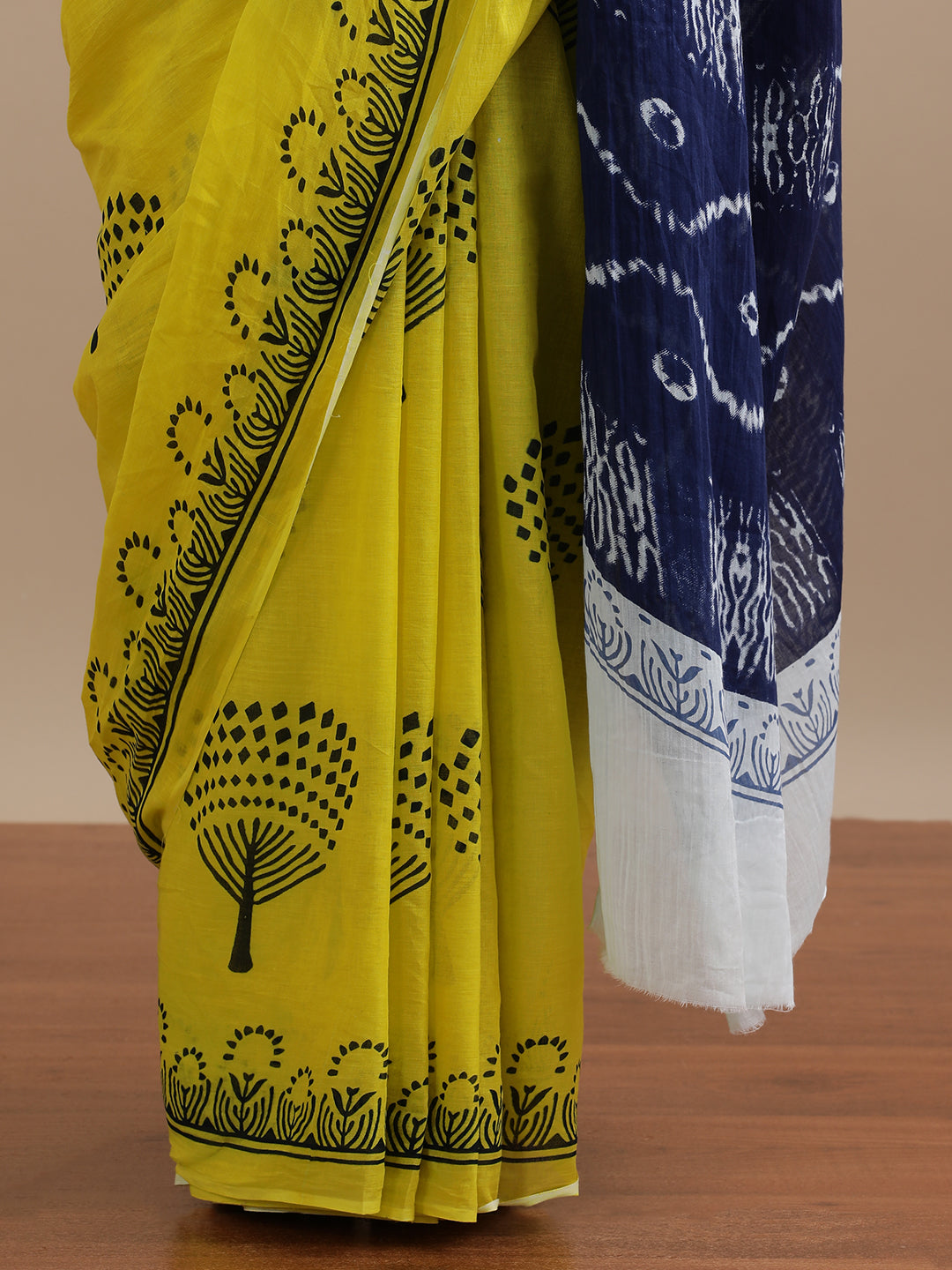 Mulmul Cotton Printed Saree