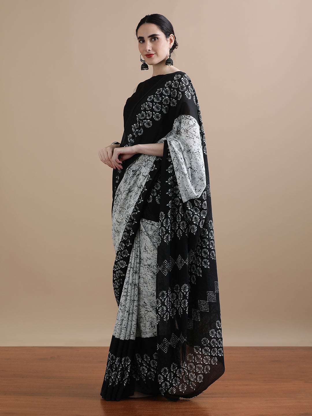 Mulmul Cotton Printed Saree