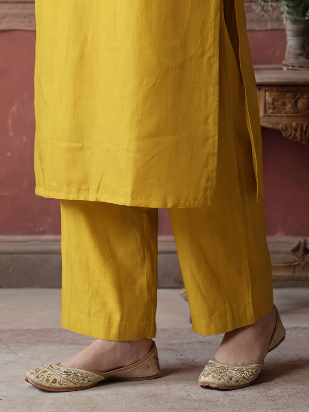 Kurta With Pant Set For Women