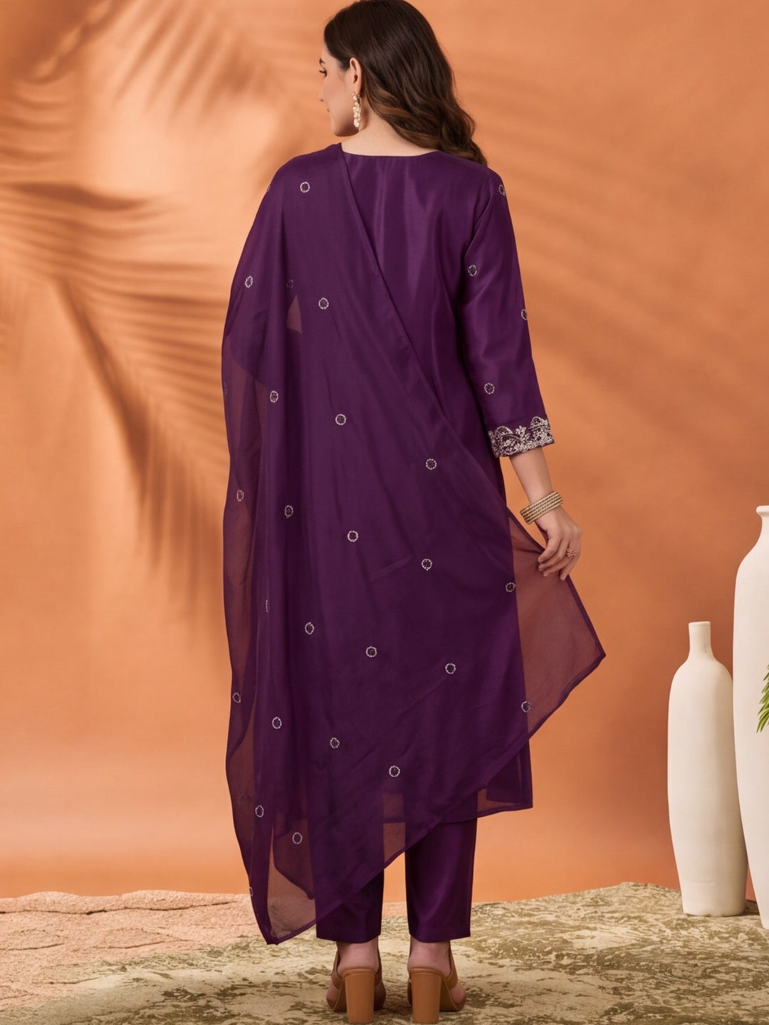 Women's Purple Embroidered Kurta Set with Dupatta | Mul Cotton Festive Ethnic Wear