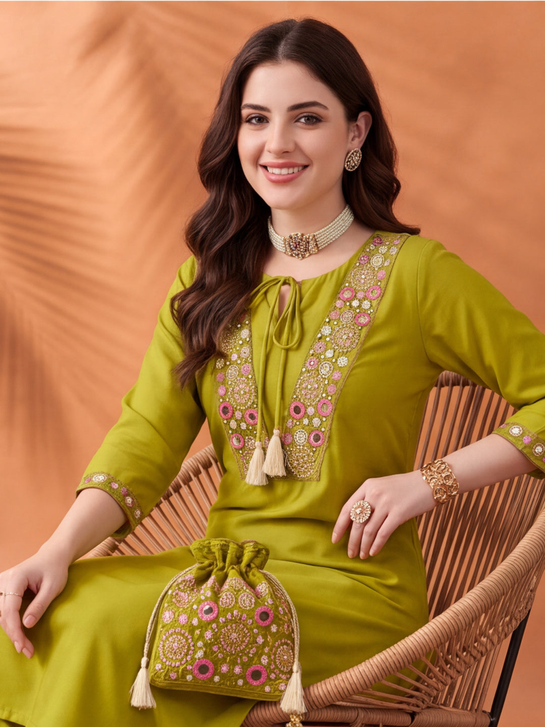 Women's Green Embroidered Kurta Set with Jacquard Dupatta | Mul Cotton Festive Ethnic Wear