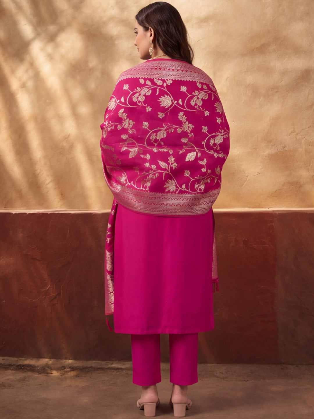 Women's Pink Embroidered Kurta Set with Jacquard Dupatta | Mul Cotton Festive Ethnic Wear